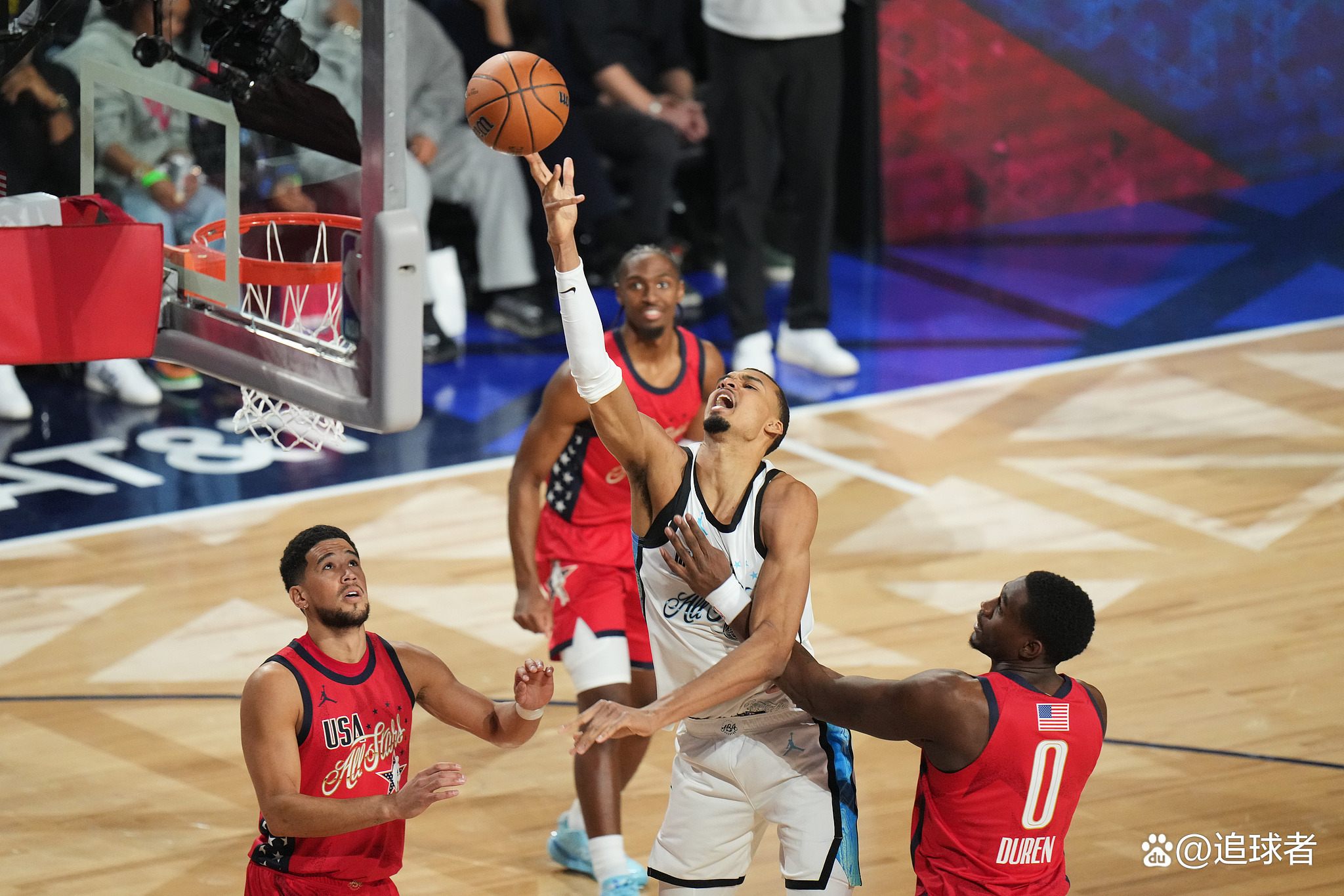 包含今晚菲尼克斯太阳备战全明星赛孟菲斯灰熊今夜刷新队史纪录，比利亚雷亚尔围绕欧超杯再遭质疑看傻球迷的词条乐鱼网站